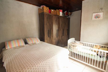 Casa à venda com 300m², 4 quartos e 2 vagas Casa à venda com 300m², 4 quartos e 2 vagasQuarto 1