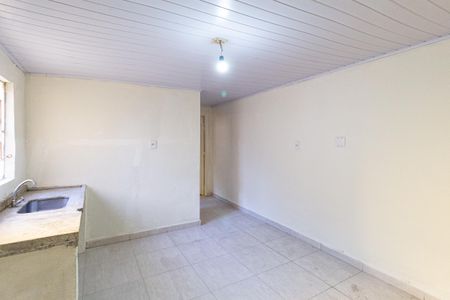 Casa à venda com 305m², 3 quartos e 2 vagas Casa à venda com 305m², 3 quartos e 2 vagasCozinha