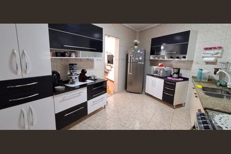 Casa à venda com 119m², 3 quartos e 1 vaga Casa à venda com 119m², 3 quartos e 1 vagaCozinha