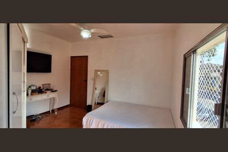 Casa à venda com 119m², 3 quartos e 1 vaga Casa à venda com 119m², 3 quartos e 1 vagaQuarto 1