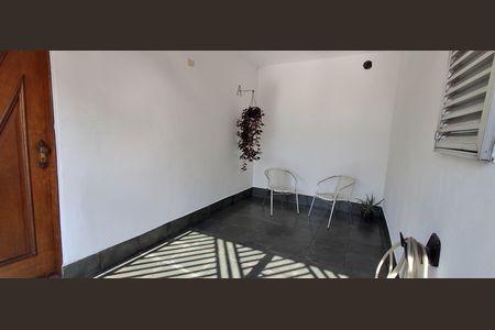 Casa à venda com 119m², 3 quartos e 1 vaga Casa à venda com 119m², 3 quartos e 1 vagaGaragem