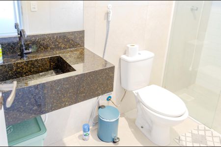 Casa para alugar com 90m², 2 quartos e 2 vagas Casa para alugar com 90m², 2 quartos e 2 vagasBanheiro