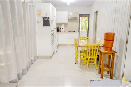 Casa para alugar com 90m², 2 quartos e 2 vagas Casa para alugar com 90m², 2 quartos e 2 vagasSala/Cozinha