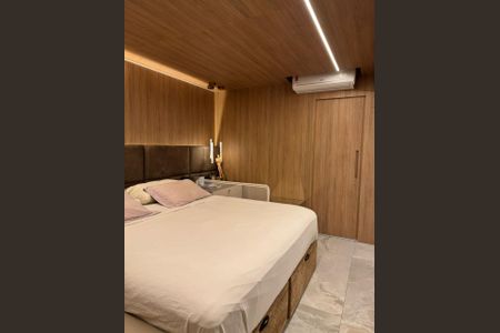 Apartamento à venda com 123m², 2 quartos e 2 vagas Apartamento à venda com 123m², 2 quartos e 2 vagasSuíte