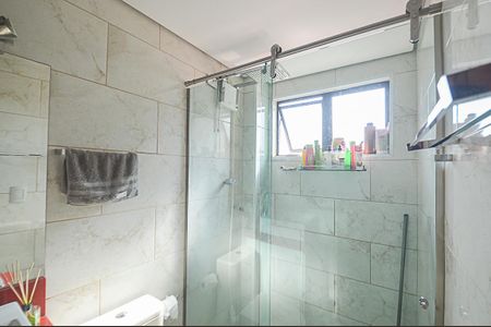 Apartamento à venda com 190m², 3 quartos e 3 vagas Apartamento à venda com 190m², 3 quartos e 3 vagasBanheiro da Suíte