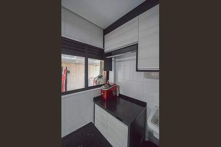 Apartamento à venda com 190m², 3 quartos e 3 vagas Apartamento à venda com 190m², 3 quartos e 3 vagasÁrea de Serviço