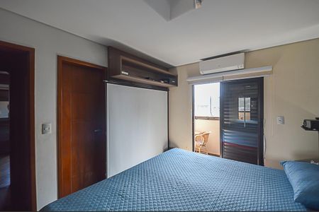 Apartamento à venda com 190m², 3 quartos e 3 vagas Apartamento à venda com 190m², 3 quartos e 3 vagasQuarto Suíte