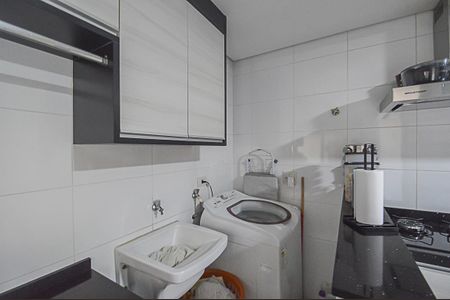 Apartamento à venda com 190m², 3 quartos e 3 vagas Apartamento à venda com 190m², 3 quartos e 3 vagasÁrea de Serviço