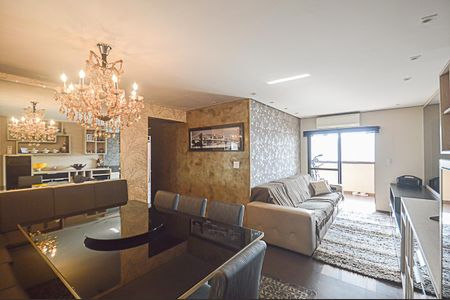 Apartamento à venda com 190m², 3 quartos e 3 vagas Apartamento à venda com 190m², 3 quartos e 3 vagasSala