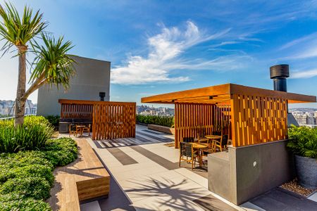 Studio para alugar com 27m², 1 quarto e 1 vaga Studio para alugar com 27m², 1 quarto e 1 vagaTerraço