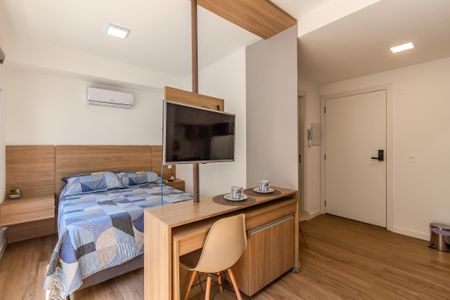 Studio para alugar com 27m², 1 quarto e 1 vaga Studio para alugar com 27m², 1 quarto e 1 vagaSala/Quarto