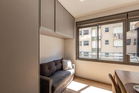 Studio para alugar com 27m², 1 quarto e 1 vaga Studio para alugar com 27m², 1 quarto e 1 vagaSala/Quarto