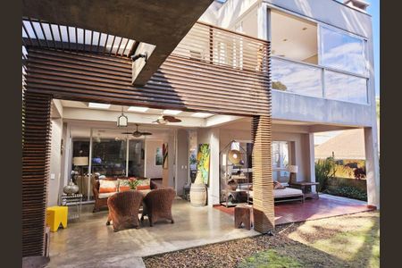 Casa à venda com 444m², 4 quartos e 2 vagas