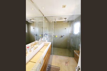 Casa à venda com 444m², 4 quartos e 2 vagas