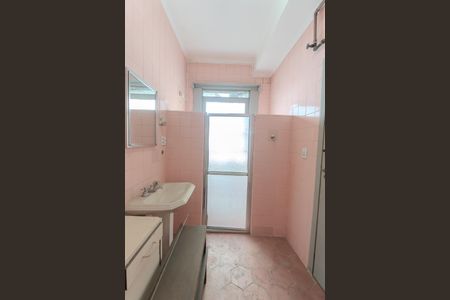 Apartamento para alugar com 126m², 3 quartos e sem vaga Apartamento para alugar com 126m², 3 quartos e sem vagaBanheiro