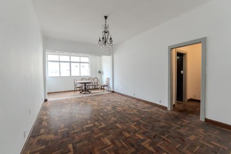Apartamento para alugar com 126m², 3 quartos e sem vaga Apartamento para alugar com 126m², 3 quartos e sem vagaSala