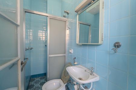 Apartamento para alugar com 126m², 3 quartos e sem vaga Apartamento para alugar com 126m², 3 quartos e sem vagaBanheiro de serviço