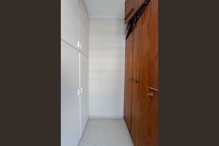Apartamento para alugar com 126m², 3 quartos e sem vaga Apartamento para alugar com 126m², 3 quartos e sem vagaQuarto de Serviço