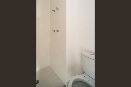 Studio para alugar com 26m², 1 quarto e sem vaga Studio para alugar com 26m², 1 quarto e sem vagaBanheiro