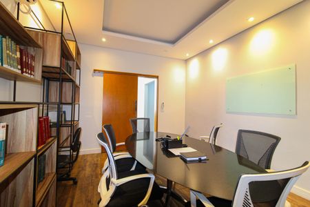 Casa à venda com 500m², 5 quartos e 2 vagas Casa à venda com 500m², 5 quartos e 2 vagasQuarto 1