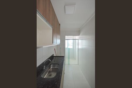 Apartamento à venda com 55m², 2 quartos e 1 vaga Apartamento à venda com 55m², 2 quartos e 1 vagaCozinha