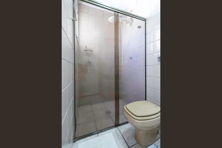 Apartamento à venda com 175m², 4 quartos e 2 vagas Apartamento à venda com 175m², 4 quartos e 2 vagasBanheiro da suíte