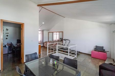 Apartamento à venda com 175m², 4 quartos e 2 vagas Apartamento à venda com 175m², 4 quartos e 2 vagasCobertura - Sala 2