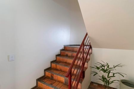 Apartamento à venda com 175m², 4 quartos e 2 vagas Apartamento à venda com 175m², 4 quartos e 2 vagasHall social