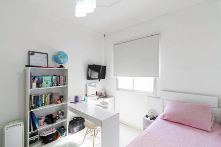 Apartamento à venda com 175m², 4 quartos e 2 vagas Apartamento à venda com 175m², 4 quartos e 2 vagasQuarto 1