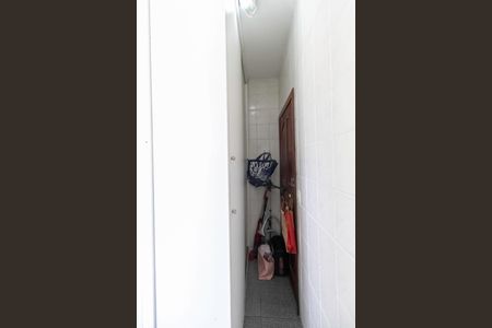 Apartamento à venda com 175m², 4 quartos e 2 vagas Apartamento à venda com 175m², 4 quartos e 2 vagasÁrea de serviço