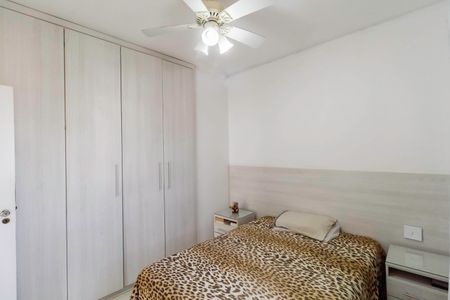 Apartamento à venda com 175m², 4 quartos e 2 vagas Apartamento à venda com 175m², 4 quartos e 2 vagasSuíte