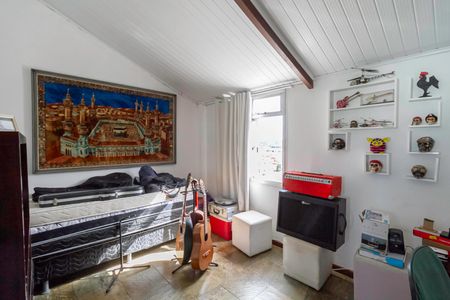 Apartamento à venda com 175m², 4 quartos e 2 vagas Apartamento à venda com 175m², 4 quartos e 2 vagasCobertura - Quarto 3