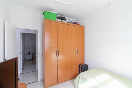 Apartamento à venda com 175m², 4 quartos e 2 vagas Apartamento à venda com 175m², 4 quartos e 2 vagasQuarto 2