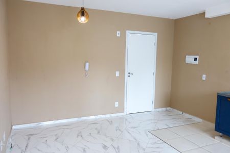 Apartamento para alugar com 55m², 2 quartos e 1 vaga Apartamento para alugar com 55m², 2 quartos e 1 vagaSala