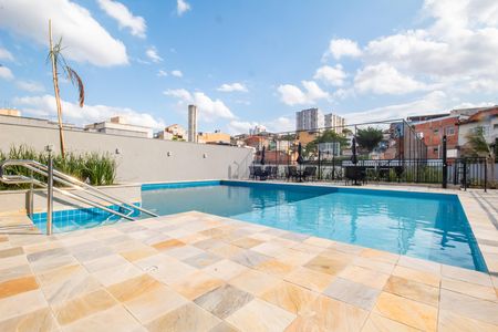 Apartamento para alugar com 55m², 2 quartos e 1 vaga Apartamento para alugar com 55m², 2 quartos e 1 vagaÁrea comum - Piscina