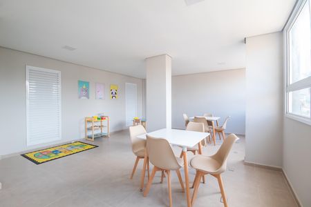 Apartamento para alugar com 55m², 2 quartos e 1 vaga Apartamento para alugar com 55m², 2 quartos e 1 vagaÁrea comum - Salão de festas