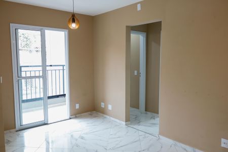 Apartamento para alugar com 55m², 2 quartos e 1 vaga Apartamento para alugar com 55m², 2 quartos e 1 vagaSala
