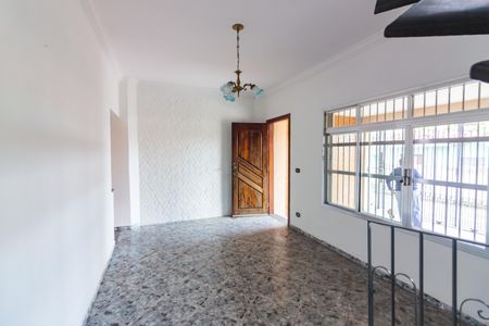 Casa à venda com 184m², 3 quartos e 2 vagas Casa à venda com 184m², 3 quartos e 2 vagasSala