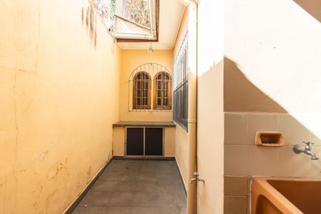 Casa à venda com 184m², 3 quartos e 2 vagas Casa à venda com 184m², 3 quartos e 2 vagasÁrea de Serviço