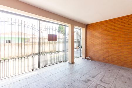 Casa à venda com 184m², 3 quartos e 2 vagas Casa à venda com 184m², 3 quartos e 2 vagasGaragem