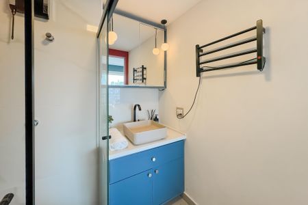 Studio para alugar com 27m², 1 quarto e sem vaga Studio para alugar com 27m², 1 quarto e sem vagaBanheiro