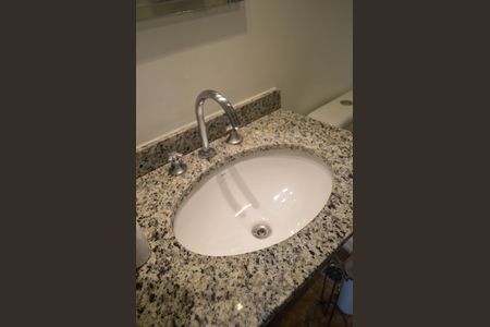 Apartamento à venda com 71m², 3 quartos e 1 vaga Apartamento à venda com 71m², 3 quartos e 1 vagaBanheiro 1