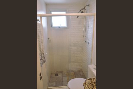 Apartamento à venda com 71m², 3 quartos e 1 vaga Apartamento à venda com 71m², 3 quartos e 1 vagaBanheiro Suíte