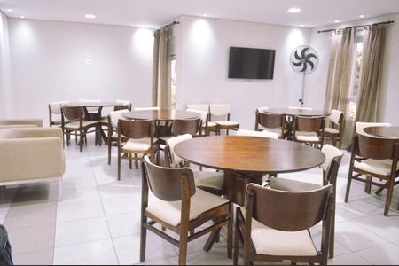 Apartamento à venda com 71m², 3 quartos e 1 vaga Apartamento à venda com 71m², 3 quartos e 1 vagaÁrea comum