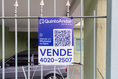 Casa à venda com 100m², 3 quartos e 4 vagas Casa à venda com 100m², 3 quartos e 4 vagasFachada e placa