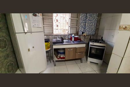 Casa à venda com 54m², 2 quartos e sem vaga Casa à venda com 54m², 2 quartos e sem vagaCozinha
