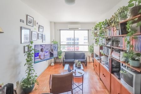 Apartamento à venda com 60m², 1 quarto e 1 vaga Apartamento à venda com 60m², 1 quarto e 1 vagaSala