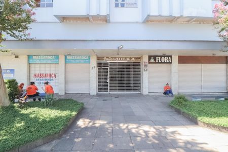 Apartamento à venda com 60m², 1 quarto e 1 vaga Apartamento à venda com 60m², 1 quarto e 1 vagaFachada