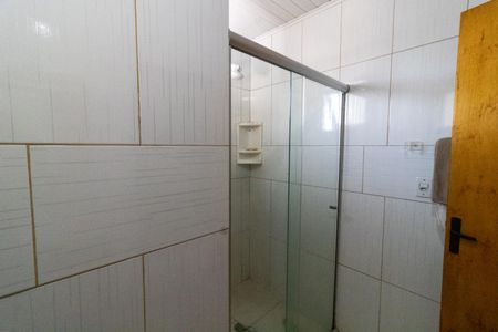 Casa à venda com 140m², 3 quartos e 3 vagas Casa à venda com 140m², 3 quartos e 3 vagasBanheiro 2