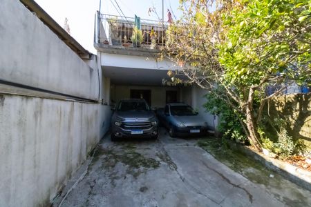 Casa à venda com 140m², 3 quartos e 3 vagas Casa à venda com 140m², 3 quartos e 3 vagasGaragem